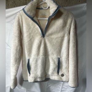 Marine Layer Re-Spun White Fleece with blue accents cozy winter layering